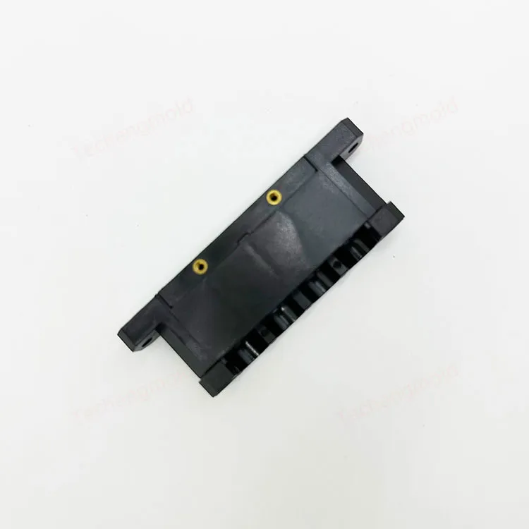 特诚科技PPS精密注塑件实拍 3